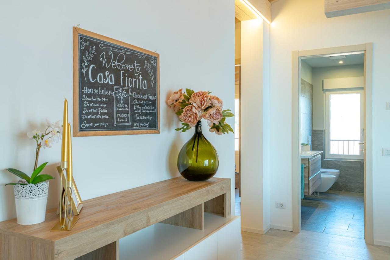 Classy Apartment Wifi, Parking & Stunning View! Acquaseria Eksteriør bilde