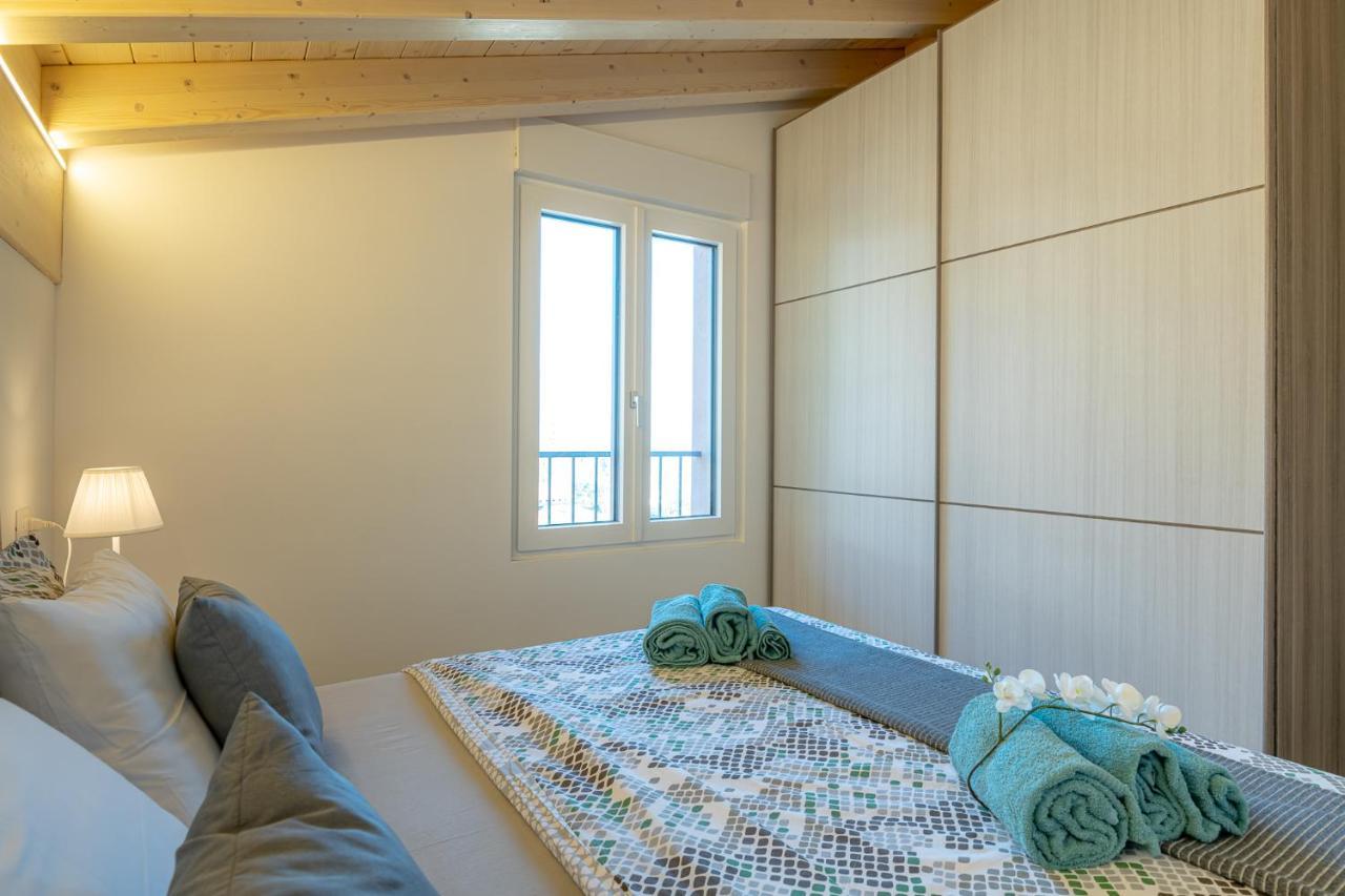 Classy Apartment Wifi, Parking & Stunning View! Acquaseria Eksteriør bilde